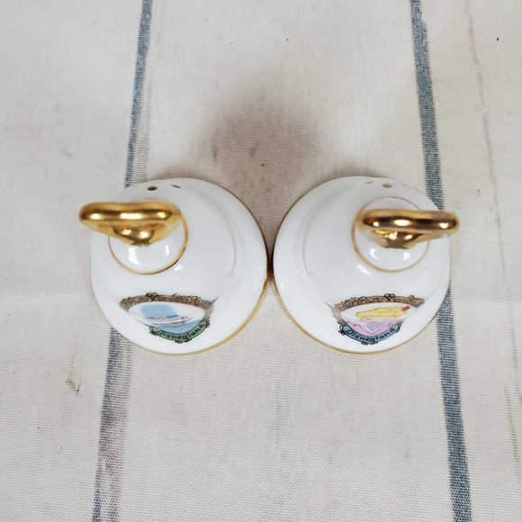 Vintage Disneyland Souvenir Bell Salt and Pepper Shakers Japan - Picture 8 of 13